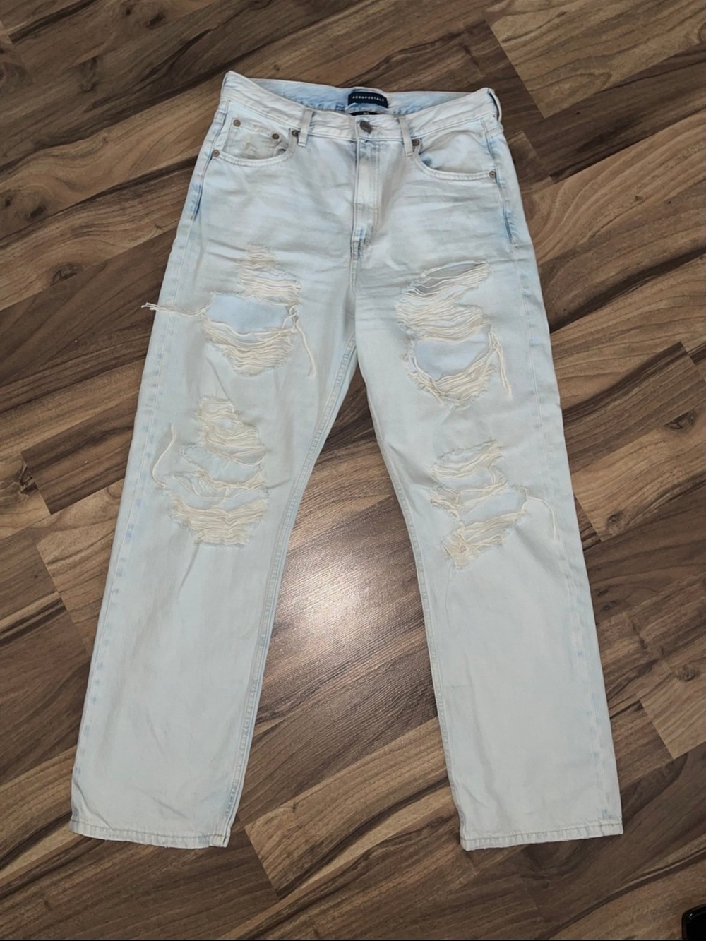 Aeropostal Jeans - 90s Baggy Style